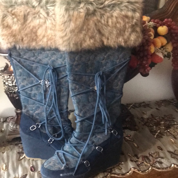 Boots - Picture 1 of 6